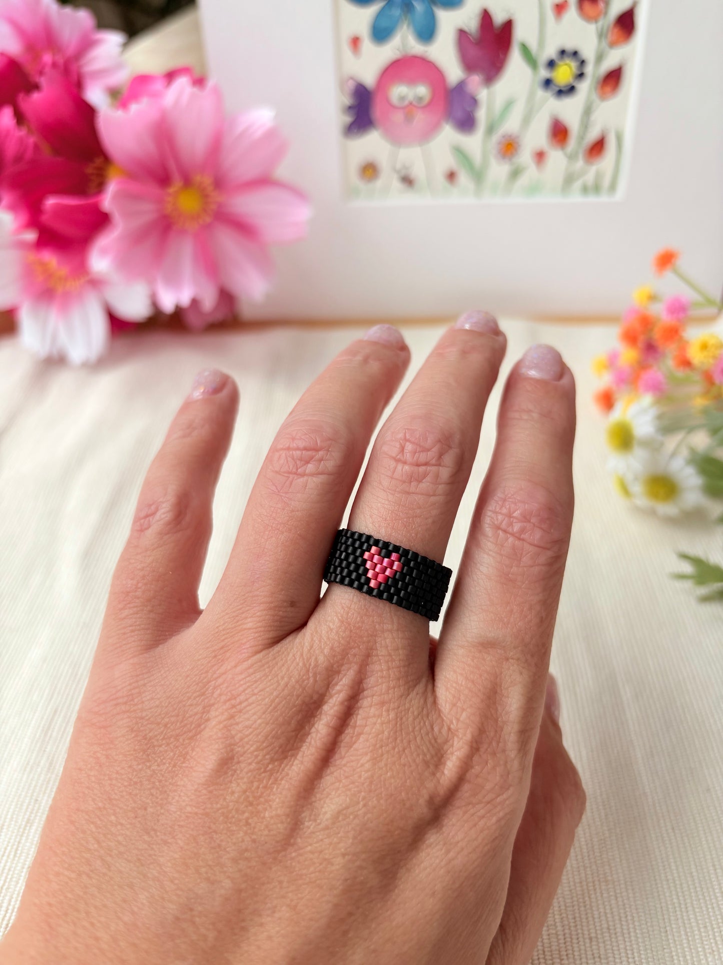Herz Ring schwarz / weiss / orange / petrol /flach / Boho & Hippie / Perlenring