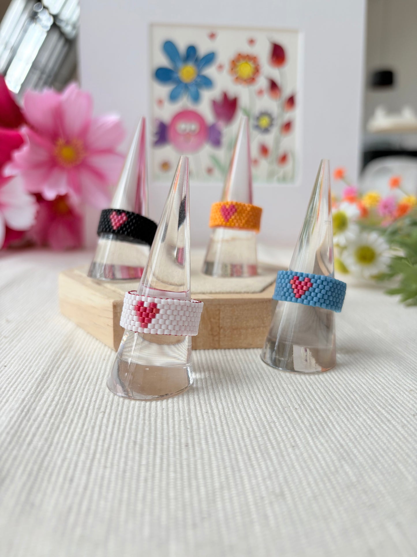 Herz Ring schwarz / weiss / orange / petrol /flach / Boho & Hippie / Perlenring
